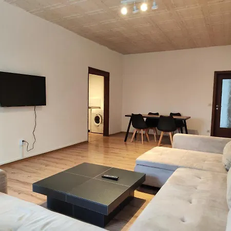 Monteurswohnungen In Den Breitwiesen アパート ヴィースロッホ